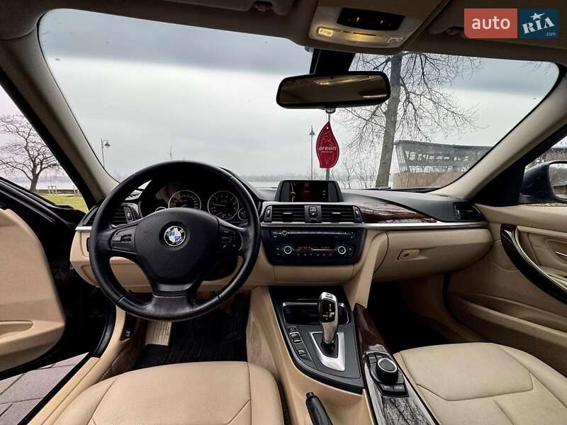 Седан BMW 3 Series 2012 в Киеве фото 14 Седан BMW 3 Series 2012 в Киеве