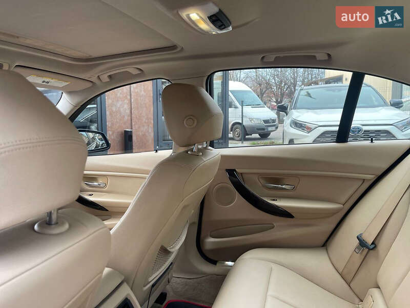 Седан BMW 3 Series 2013 в Черновцах фото 23 Седан BMW 3 Series 2013 в Черновцах