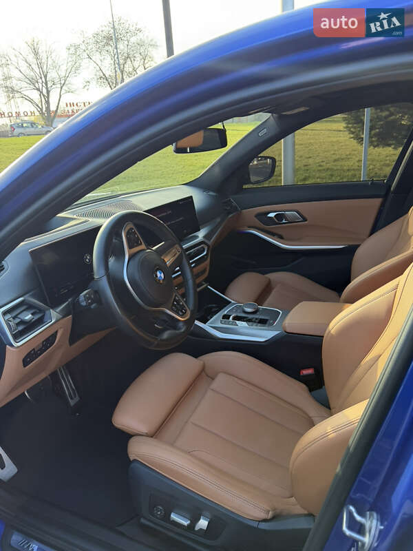 Седан BMW 3 Series 2022 в Одесі