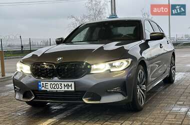 Седан BMW 3 Series 2019 в Дніпрі