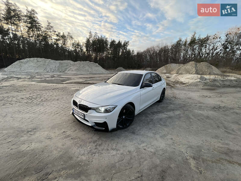 Седан BMW 3 Series 2012 в Києві