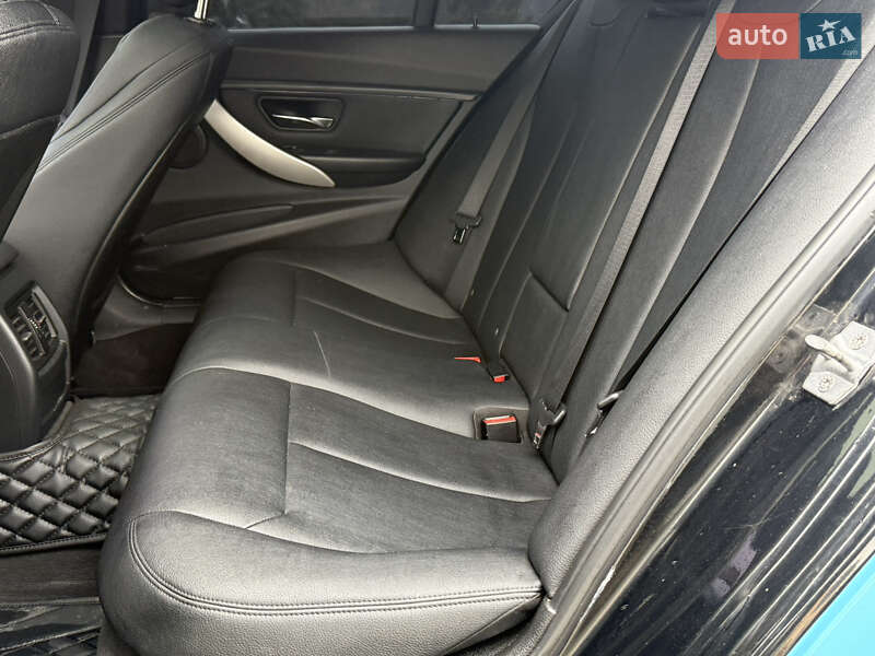 Седан BMW 3 Series 2013 в Хмельницькому