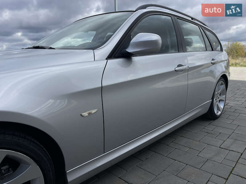 Універсал BMW 3 Series 2010 в Рівному