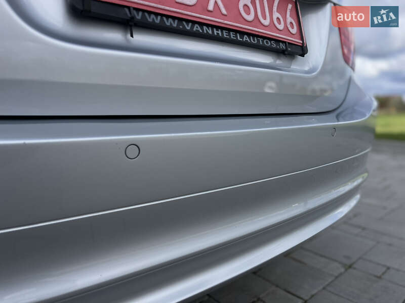 Універсал BMW 3 Series 2010 в Рівному