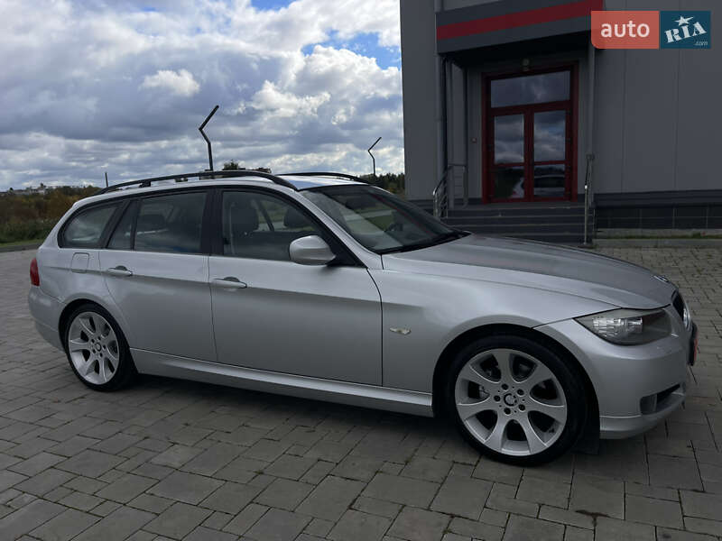 Універсал BMW 3 Series 2010 в Рівному