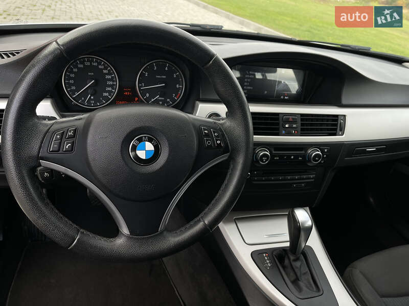 Універсал BMW 3 Series 2010 в Рівному