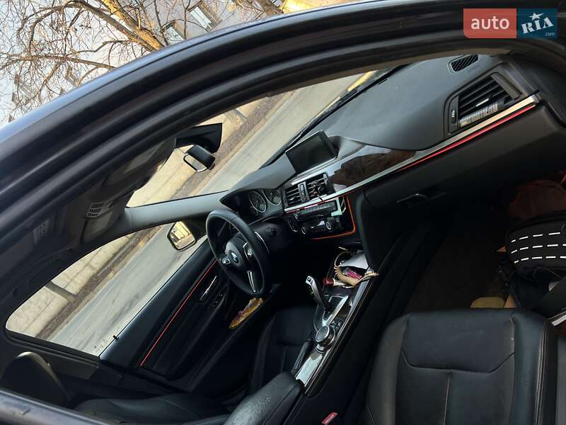 Седан BMW 3 Series 2014 в Киеве