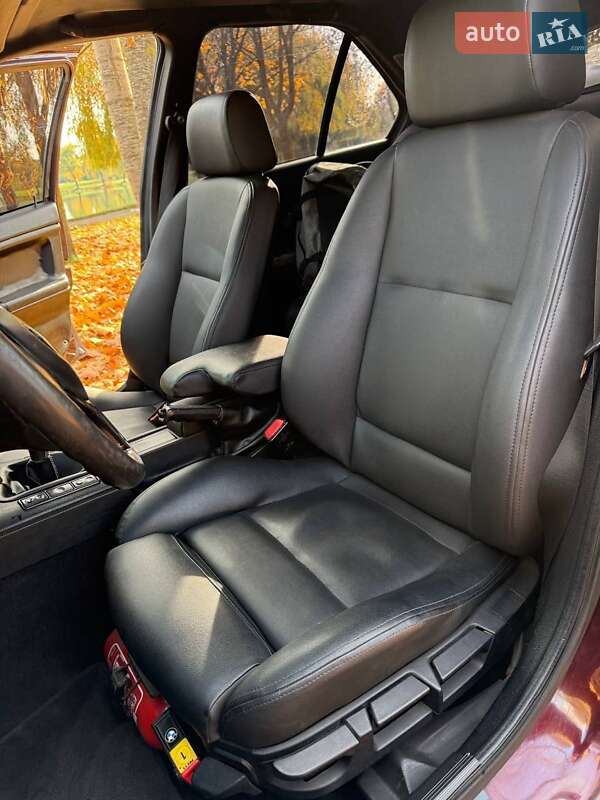 Седан BMW 3 Series 1993 в Ровно