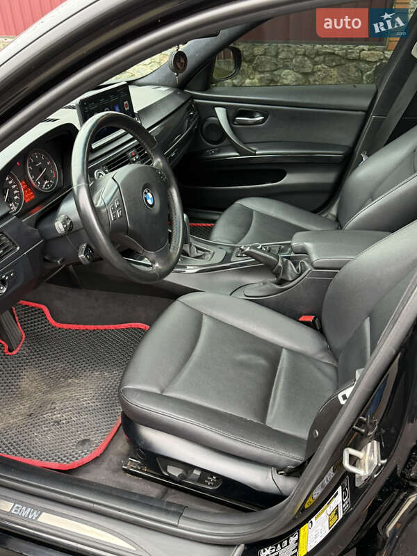 Седан BMW 3 Series 2011 в Днепре
