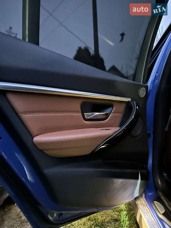 Седан BMW 3 Series 2016 в Тернополе
