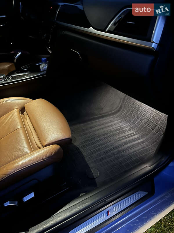 Седан BMW 3 Series 2016 в Тернополе