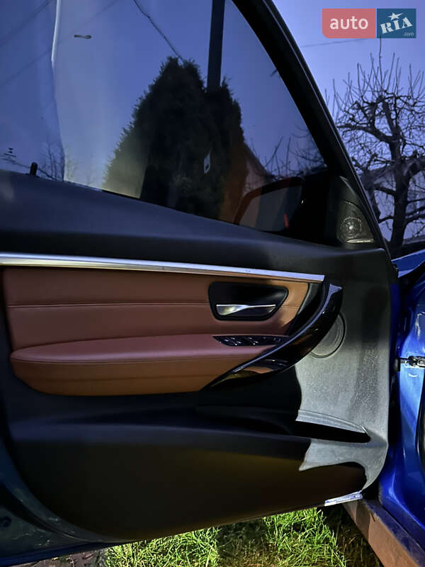 Седан BMW 3 Series 2016 в Тернополе