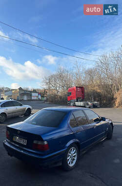Седан BMW 3 Series 1997 в Виннице