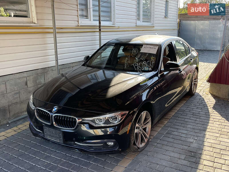 Седан BMW 3 Series 2016 в Киеве