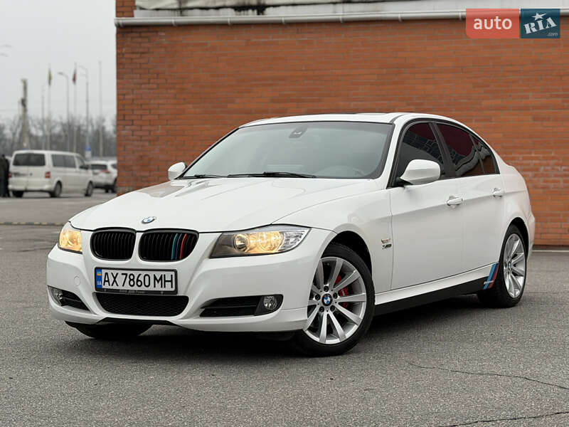 BMW 3 Series 2011