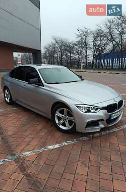Седан BMW 3 Series 2015 в Одессе