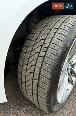 Седан BMW 3 Series 2017 в Кам'янському