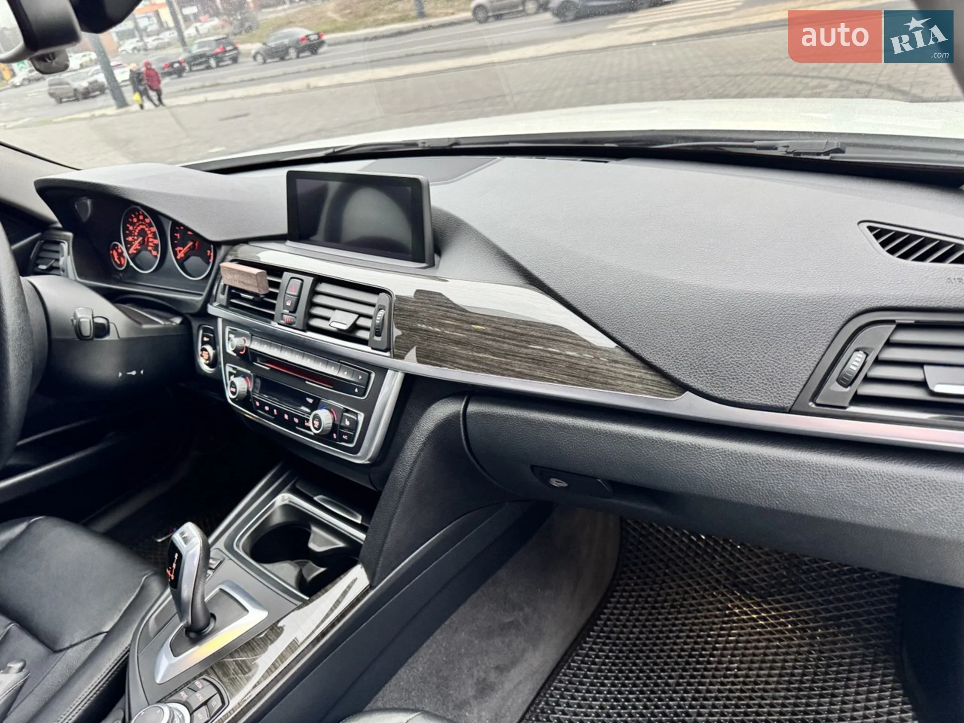 2012 BMW 3er - мініатюра 19