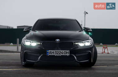 Седан BMW 3 Series 2015 в Луцке