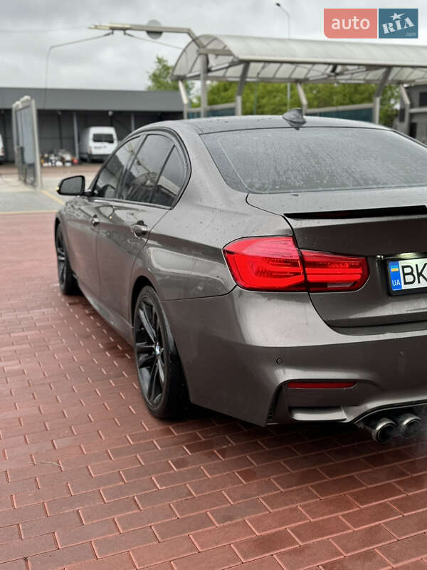 Седан BMW 3 Series 2014 в Сарнах фото 8 Седан BMW 3 Series 2014 в Сарнах