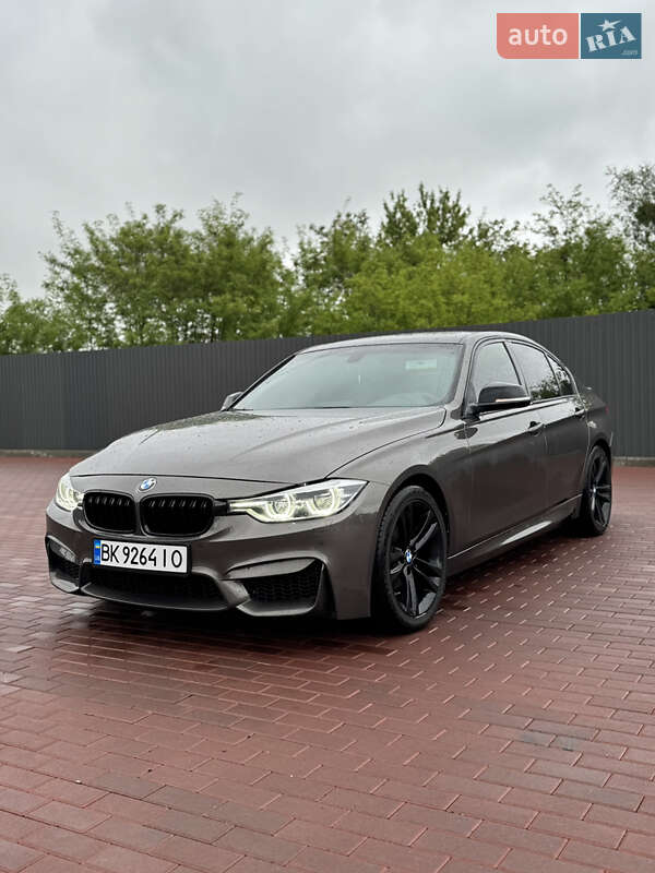 Седан BMW 3 Series 2014 в Сарнах фото 12 Седан BMW 3 Series 2014 в Сарнах
