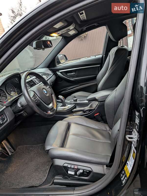 Седан BMW 3 Series 2018 в Києві