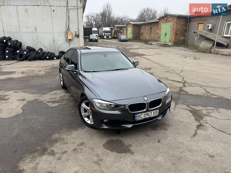 Седан BMW 3 Series 2013 в Запорожье