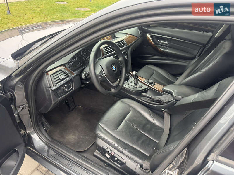 Седан BMW 3 Series 2013 в Запорожье