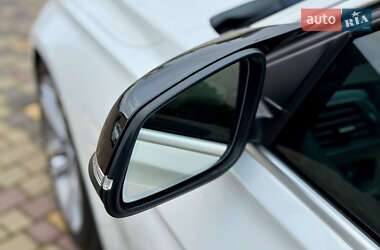 Седан BMW 3 Series 2016 в Дніпрі