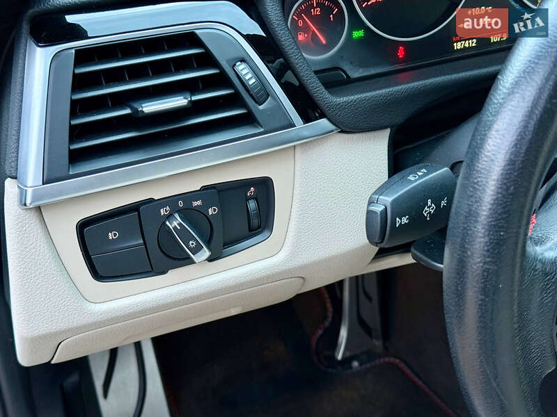 Седан BMW 3 Series 2016 в Днепре