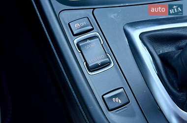 Седан BMW 3 Series 2016 в Дніпрі