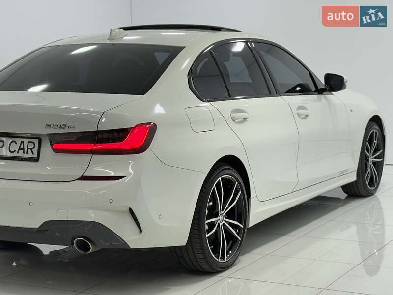 Седан BMW 3 Series 2020 в Одессе