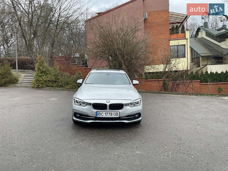Седан BMW 3 Series 2015 в Львові
