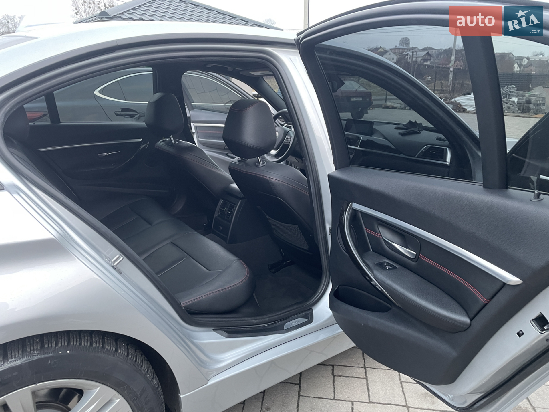 2015 BMW 3er - мініатюра 28