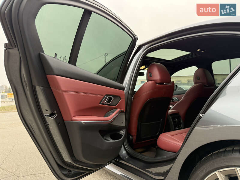 Седан BMW 3 Series 2022 в Харькове