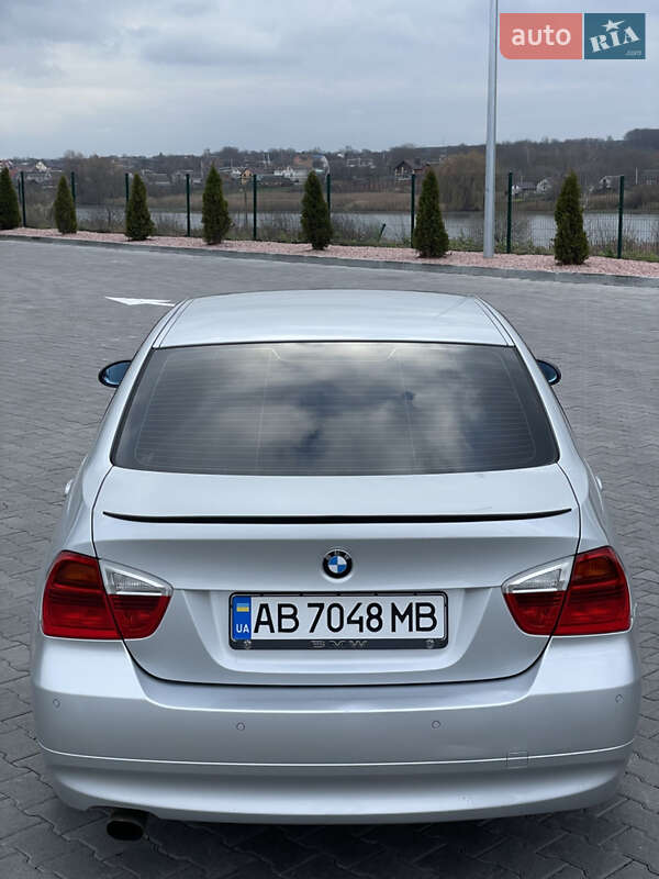 Седан BMW 3 Series 2007 в Виннице