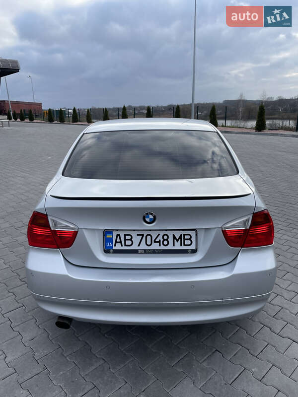 Седан BMW 3 Series 2007 в Виннице