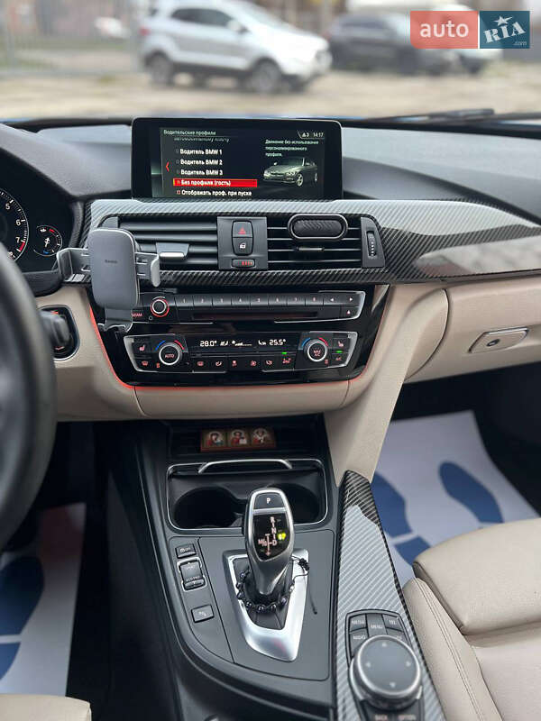 Седан BMW 3 Series 2015 в Харкові