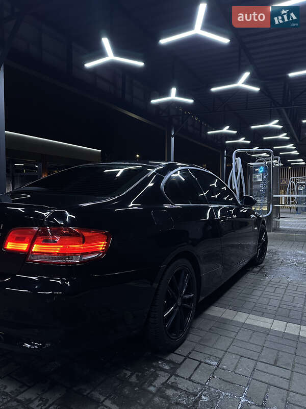 Купе BMW 3 Series 2008 в Черкасах фото 5 Купе BMW 3 Series 2008 в Черкасах