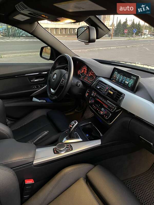Седан BMW 3 Series 2017 в Днепре фото 8 Седан BMW 3 Series 2017 в Днепре