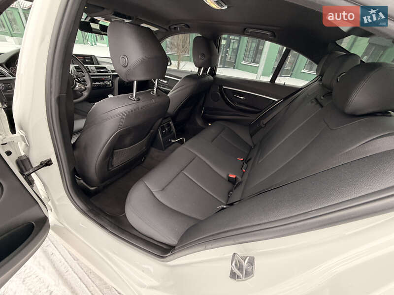 Седан BMW 3 Series 2017 в Киеве фото 9 Седан BMW 3 Series 2017 в Киеве