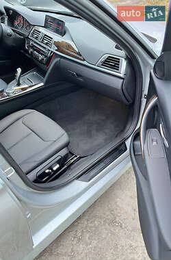 Седан BMW 3 Series 2016 в Хмельницькому