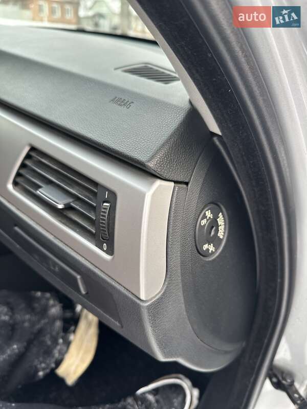 Універсал BMW 3 Series 2008 в Валках