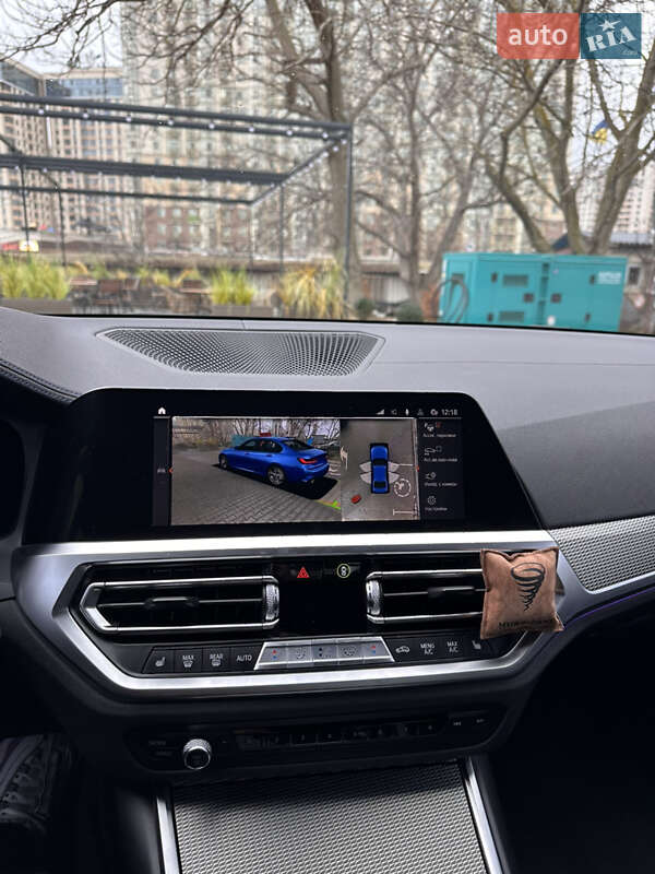 Седан BMW 3 Series 2018 в Одесі