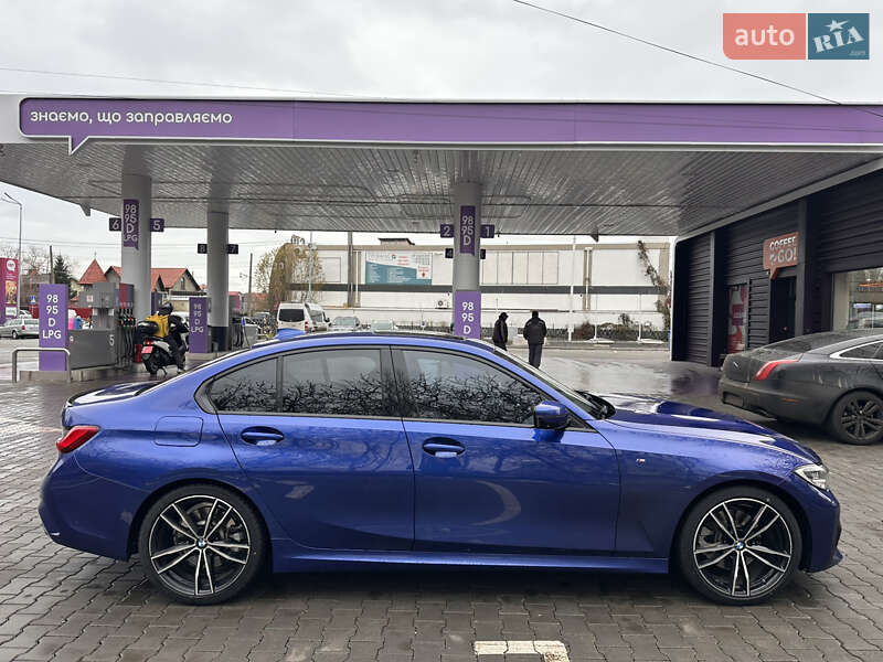 Седан BMW 3 Series 2018 в Одесі