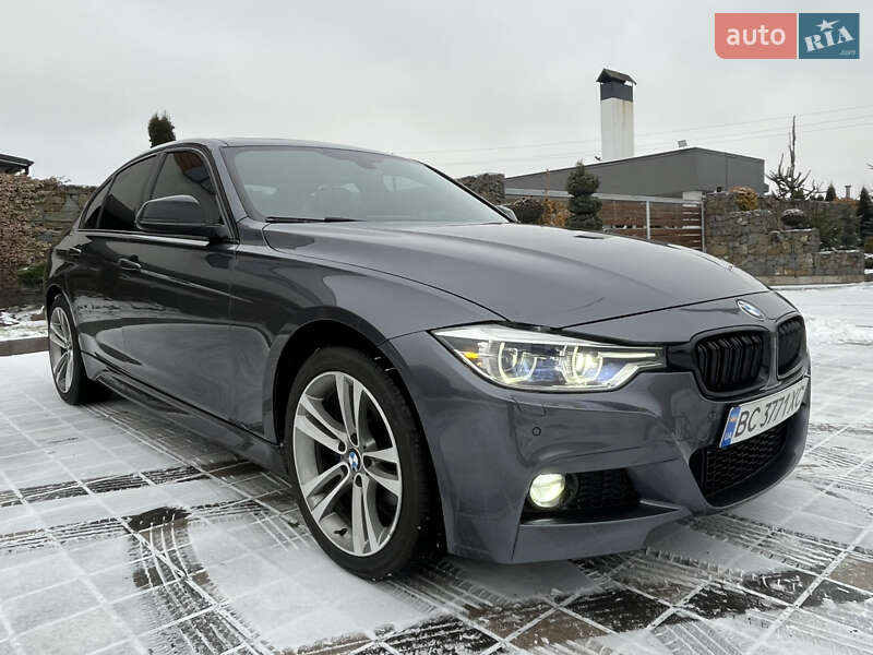 Седан BMW 3 Series 2017 в Стрию
