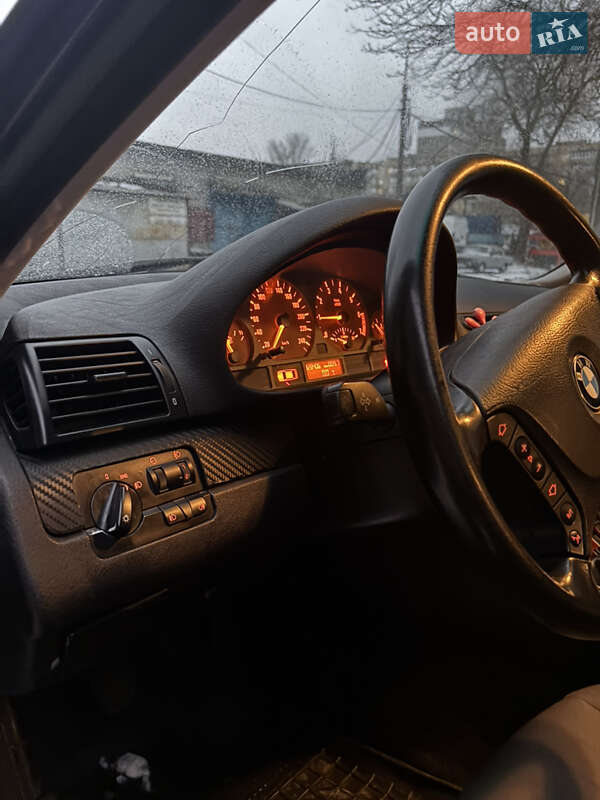 Седан BMW 3 Series 2002 в Києві