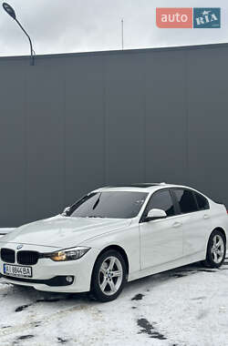 Седан BMW 3 Series 2015 в Києві