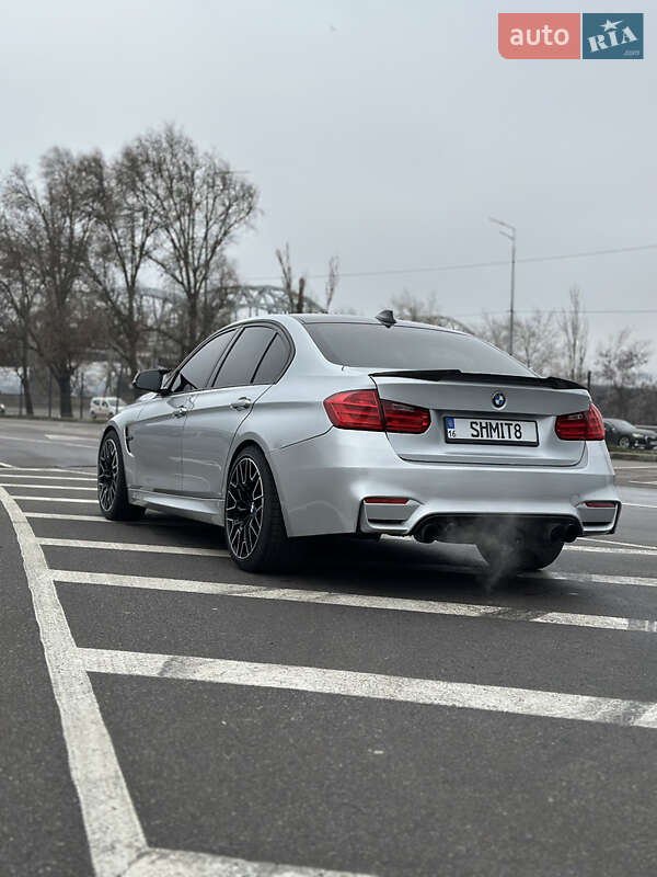 Седан BMW 3 Series 2014 в Києві