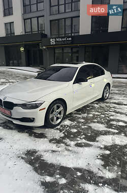 Седан BMW 3 Series 2015 в Яворове